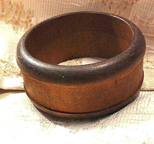 Brazalete de Madera de Alta Calidad y Diseño Moderno para Bodas y Aniversarios, Unisex, en Varios Colores, Económico - Product Image 1