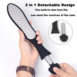 Râpe à pieds professionnelle 3-en-1 pour éliminer les peaux mortes et les callosités – Outil de pédicure pour les soins des pieds - Product Image 6