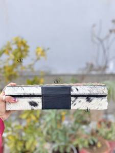 Estuche para Plancha de Pelo Resistente al Calor, de Cuero Grabado a Mano, Nuevo Diseño con Pelo Natural, Organizador Perfecto para Herramientas de Peluquería - Product Image 2