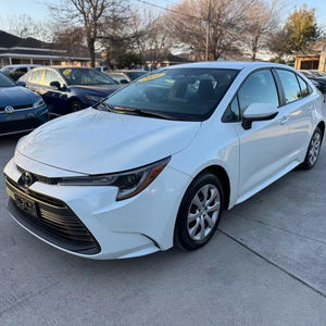 Corolla LE FWD Usado 2025 - Product Image 1