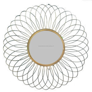 Miroir mural en rotin brillant Dressing Miroirs de maquillage Art innovant Tenture murale à la main Décoration de la maison pour le salon - Product Image 4