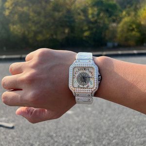 Reloj de Lujo Analógico de Cuarzo con Diamantes Moissanite Cuadrados Espléndidos, Cristal de Zafiro de 28 mm, Plata, Movimiento ETA, Resistente al Agua 10 m - Product Image 4