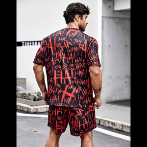 Ensemble streetwear pour homme, noir et rouge, imprimé lettres, t-shirt à manches courtes col rond, coupe ample, short en polyester respirant pour l'été - Product Image 5