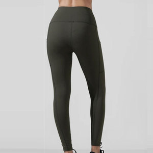 Leggings de compresión alta, ajustados, para gimnasio, yoga, de secado rápido, antibacterianos, con efecto push-up y levantamiento de glúteos. - Product Image 2