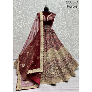 Collections de velours de vêtements de mariée indiens pour la mariée avec le travail de Zarkhan par Fabzone - Product Image 1