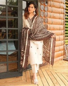 Premium Cream Brown Printed Pakistani Salwar Kameez Set for Women with Tribal Print Dupatta Traditional Ethnic Casual Wear Suit - Product Image 2