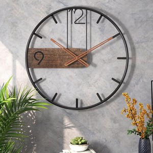Reloj de Pared de Metal Estilo Vintage al por Mayor |   Decoración Artesanal para el Hogar de Moradabad - Product Image 2