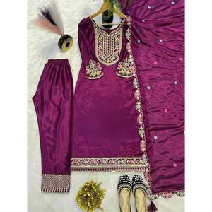 Diseñador de estilo de lujo indio y pakistaní Traje Top Pant Dupatta - Product Image 1