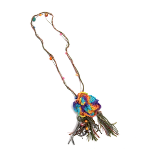 Goma de Pelo con Forma de Flor Hecha a Mano, con Cristales, Accesorios de Moda de Nepal por Lamatar1 - Product Image 2