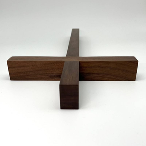 ไม้กางเขนไม้วอลนัททำมือขายส่งสำหรับตกแต่งบ้านและโบสถ์ ติดผนัง - Product Image 2
