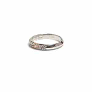 Anillo de compromiso de moissanita tallada en plata de ley chapada en oro con engaste de púas, anillo nupcial minimalista para fiesta - Product Image 5