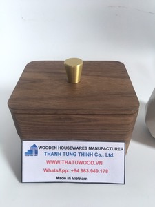 Caja de Joyería Moderna de Madera con Tapa Dorada, Contenedor Cuadrado para Almacenamiento y Decoración del Hogar, Hecho en Vietnam - Product Image 4