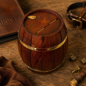 Tirelire en bois artisanale avec initiales gravées, boîte à monnaie personnalisée, tirelire décorative, cadeau pour la maison - Product Image 2