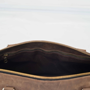 Bolsa de Viaje Clásica de Cuero Genuino en Forma de Barril con Cierre de Cremallera y Asa Redonda Unisex - Product Image 6