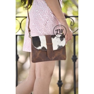 Nouveau cheveux sur cuir de vachette bandoulière sac à rabat pour femmes bureau voyage femmes épaule sacs à main personnalisé en cuir véritable sac à main - Product Image 1