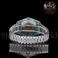 Montre élégante personnalisée avec diamants Moissanite et détails en pierres étincelantes pour un usage quotidien, disponible au meilleur prix