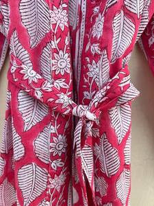 Bata Kimono con Estampado de Dibujos Animados para Mujer, 100% Algodón, Camisón de Verano Hecho a Mano, Cuello en V, Cintura Elástica, Largo hasta la Rodilla - Product Image 2