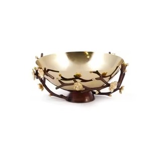 Bol de service haut de gamme en laiton doré poli, avec support en forme de branche de cerisier sombre, pour punch et service en restaurant - Product Image 4