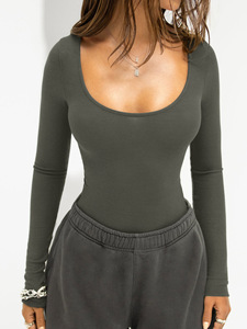 Haut de yoga pour femme 100 % polyester, respirant, imprimé uni, vente en gros, vêtements de sport pour femme, haut de yoga pour fitness et entraînement - Product Image 2