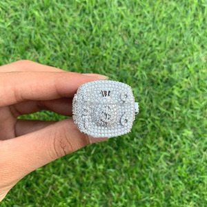 Anillo de Hombre Personalizable con Moissanita Tallada, Chapado en Rodio, Plata de Ley 925, Estilo Hip Hop/Rapper, para Regalos de Aniversario de Bodas - Product Image 1