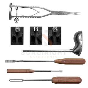 Scie à os chirurgicale manuelle réutilisable Gigli Wire, instrument orthopédique pour traumatismes, certifiée CE pour une coupe osseuse de précision, Blush Surgical - Product Image 2