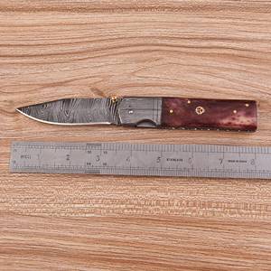 Couteau pliant artisanal en acier Damas, manche en os teinté, pointe clip, qualité industrielle, usage quotidien, avec bouton de pouce, liner. - Product Image 6