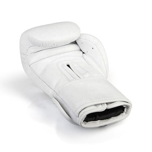 Guantes de Boxeo Profesionales Duraderos de Cuero Premium con Cierre de Cordones y Soporte de Muñeca con Velcro para Entrenamiento y Sparring - Product Image 4