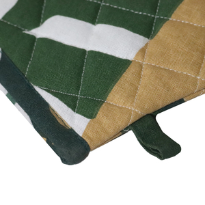 Mitaines de four imprimées 100% coton pour usage en cuisine, ensemble de mitaines de four pour restaurant, vente en gros en Inde - Product Image 2