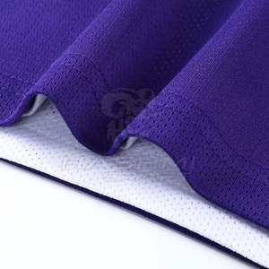 Uniforme de Baloncesto con Logotipo Personalizado, Disponible en Múltiples Tallas y Colores, Ideal para Escuelas, Clubes y Equipos Profesionales - Product Image 3