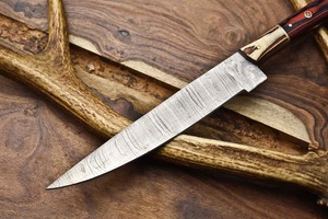 Cuchillo de Chef BA ENTERPRISES BA-037-C de Acero de Damasco Hecho a Mano, Hoja de Punta Caída con Borde Biselado Afilado, Mango de Otro Material, 13 Pulgadas de Longitud Total - Product Image 4