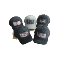 Gorra de Camionero de 5 Paneles de Terciopelo y Malla Personalizable de Alta Calidad, Diseño Deportivo con Rayas Bordadas en 3D para el Verano - Product Image 3