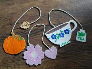 Patchs en feutre rectangulaires brodés faits main, écologiques, motifs citrouille, fleur, cœur, tasse à thé, décorations à coudre pour cadeaux - Product Image 2
