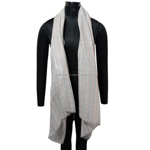 Estola de lino a rayas con logotipo personalizado, bufanda elegante, chal para adultos y niñas, MOQ bajo para verano, aspecto informal y formal - Product Image 3