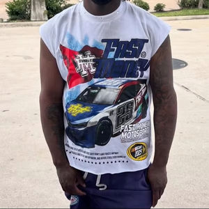 เสื้อยืดแขนกุดผู้ชายสุดฮิต แต่งลายกราฟิก ประดับเพชรเทียม สไตล์ซันเฟด ดีไซน์ขาดๆ ทรงหลวม ตัดสั้น พิมพ์ลาย DTG - Product Image 1