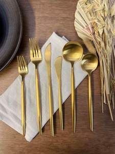 Colección de cubiertos de lujo diseñada para una cultura gastronómica refinada, entretenimiento de alta calidad y una vida doméstica sofisticada. - Product Image 6