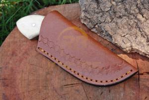 Couteau à dépecer artisanal en acier carbone avec manche en os, couteau de chasse avec étui en cuir, tranchant comme un rasoir, cadeau EDC pour homme - Product Image 5