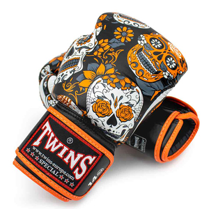 Nouveaux gants de boxe d'entraînement Twins en cuir de vachette, design animé orange, impression par sublimation, logo personnalisé, pour la compétition - Product Image 5