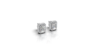 ต่างหูทองคำ 18K ประดับเพชรแล็บ Aarinya Verdant Modernity Lab-Diamond รูปทรง Emerald Cut แบบ Halo ต่างหูเพชรแล็บทรง Emerald Cut - Product Image 4
