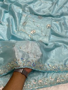 Sari de mariage indien de luxe, tendance, fait main, de créateur, élégant, pour soirée, richement brodé, avec chemisier non cousu - Product Image 1