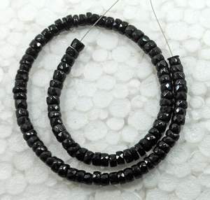 Cuentas facetadas de espinela negra natural en forma de rueda, hilo de cuentas sueltas de piedras preciosas para la fabricación de joyería artesanal al por mayor - Product Image 1