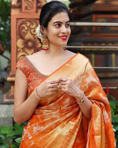 Sari de Seda Kanchipuram Naranja de Lujo para Mujer, Traje Tradicional Indio para Boda, Blusa Étnica Premium, Moda de Verano e Invierno - Product Image 4
