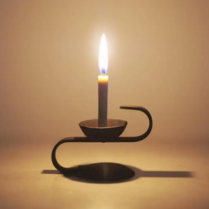 Portavelas S-Gata en Forma de S, Soporte de Hierro Negro para Velas con Curva - Product Image 1