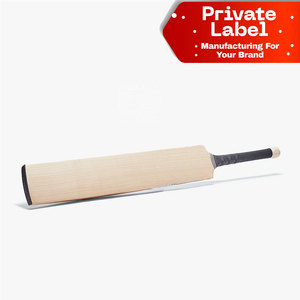 Bate de Cricket Personalizado con Impresión y Molde, Fabricante OEM de Artículos Deportivos, Proveedor de Marcas Deportivas, Bate de Cricket con Logotipo Personalizado para Equipos - Product Image 1