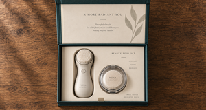 Juego de Herramientas de Belleza NOVA Personalizado, Caja de Empaque Magnética Estilo Libro - Product Image 2