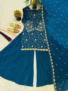 Conjunto de Ropa Tradicional India y Pakistaní para Mujer, en Seda Azul, con Detalles Bordados, Largo hasta el Suelo, Corte Regular - Product Image 3
