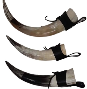 Corne à boire naturelle en corne de bœuf avec étui en cuir réglable, sans danger pour les aliments, polie, style Viking, écologique - Product Image 4