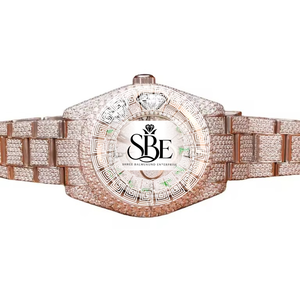 Montre en acier inoxydable Moissanite avec diamants, montre élégante et intemporelle avec diamants étincelants pour hommes et femmes - Product Image 1