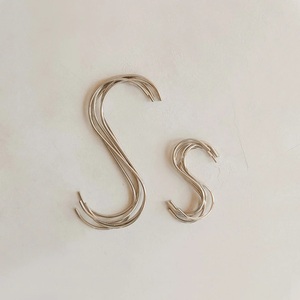 Curved S Design Iron <b>Hooks</b> with <b>Black</b> Finish for Hanging Clothes Bags Towels Plants and Household Accessories - Product Image 6