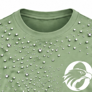T-shirt unisexe vert sauge orné de perles, col rond élégant, manches courtes, haut perlé tendance pour le streetwear décontracté et le quotidien - Product Image 3