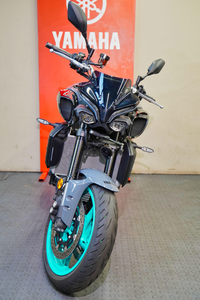 Ventes abordables MT-10 Hyper Naked |   998cc - Nouvelles motos au design sportif prêtes à être expédiées 2025 - Product Image 3